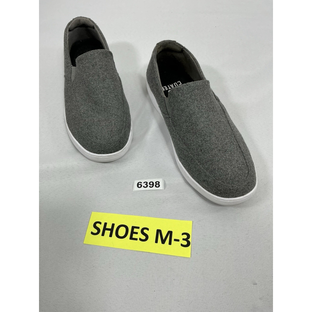 Mens Cuater Slipon Loafers Size 10 Gray